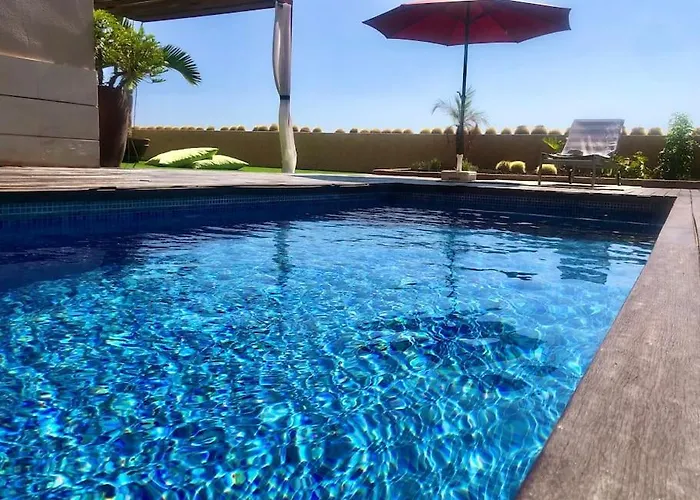 Precioso En Cruz Con Piscina *