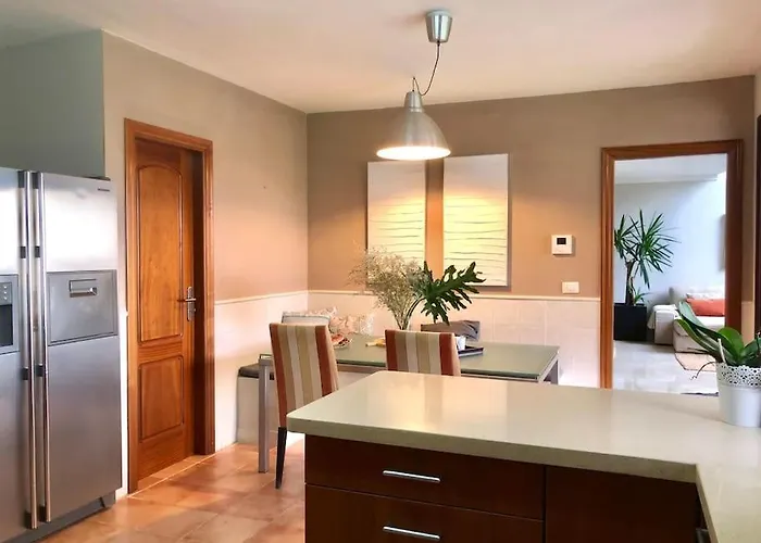 Precioso En Cruz Con Piscina بيت للعطل سانتا كروز دي تينيريف